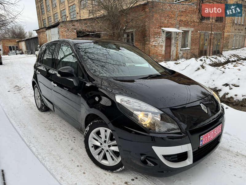 Минивэн Renault Scenic 2011 в Луцке