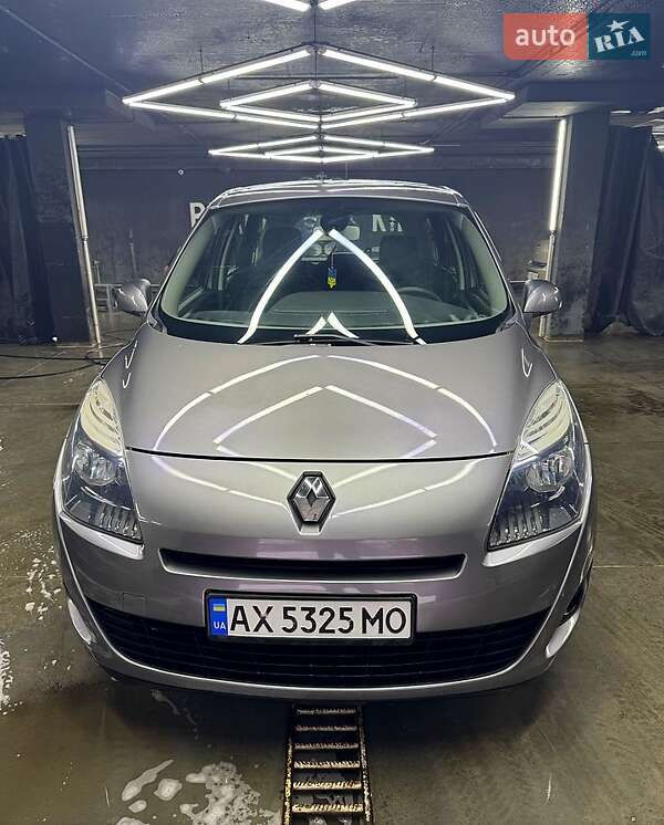 Минивэн Renault Scenic 2009 в Харькове фото 8 Минивэн Renault Scenic 2009 в Харькове