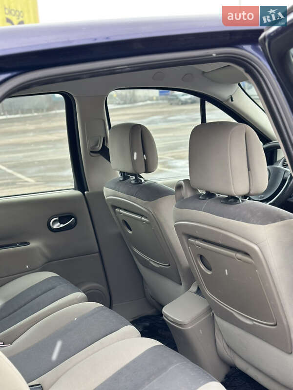 Мінівен Renault Scenic 2004 в Івано-Франківську