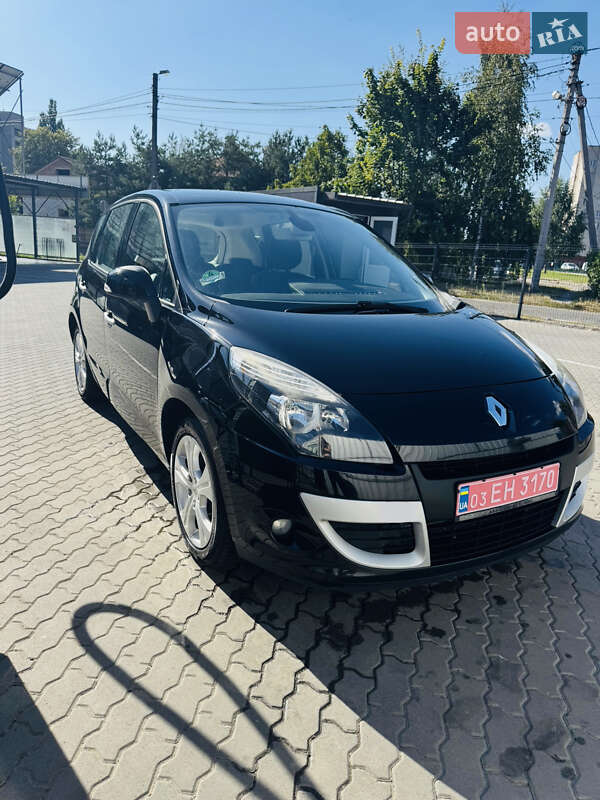 Минивэн Renault Scenic 2011 в Луцке фото Минивэн Renault Scenic 2011 в Луцке