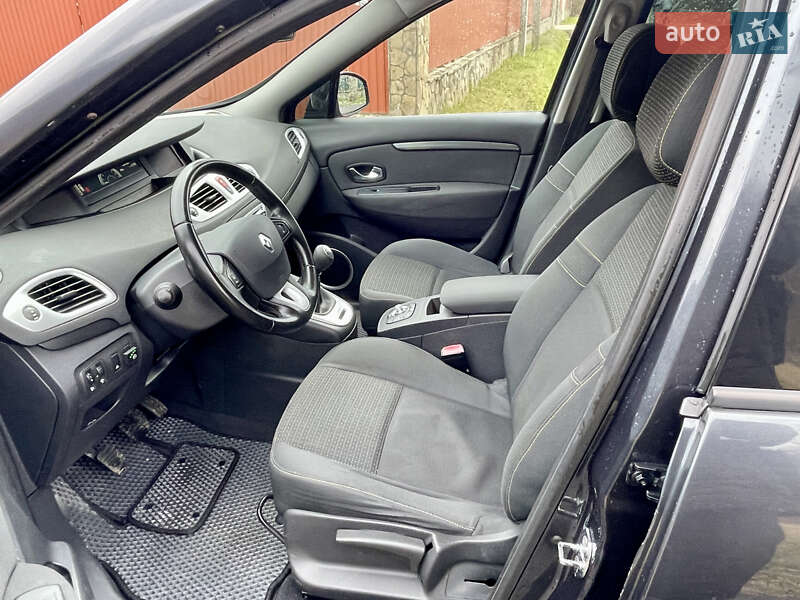 Минивэн Renault Scenic 2009 в Ужгороде