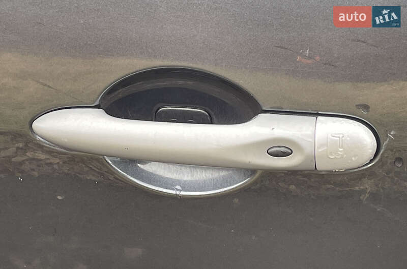 Минивэн Renault Scenic 2009 в Ужгороде