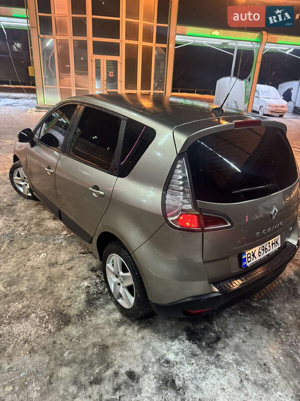 Універсал Renault Scenic 2012 в Хмельницькому
