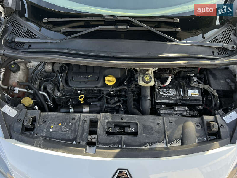 Минивэн Renault Scenic 2013 в Ровно фото 15 Минивэн Renault Scenic 2013 в Ровно
