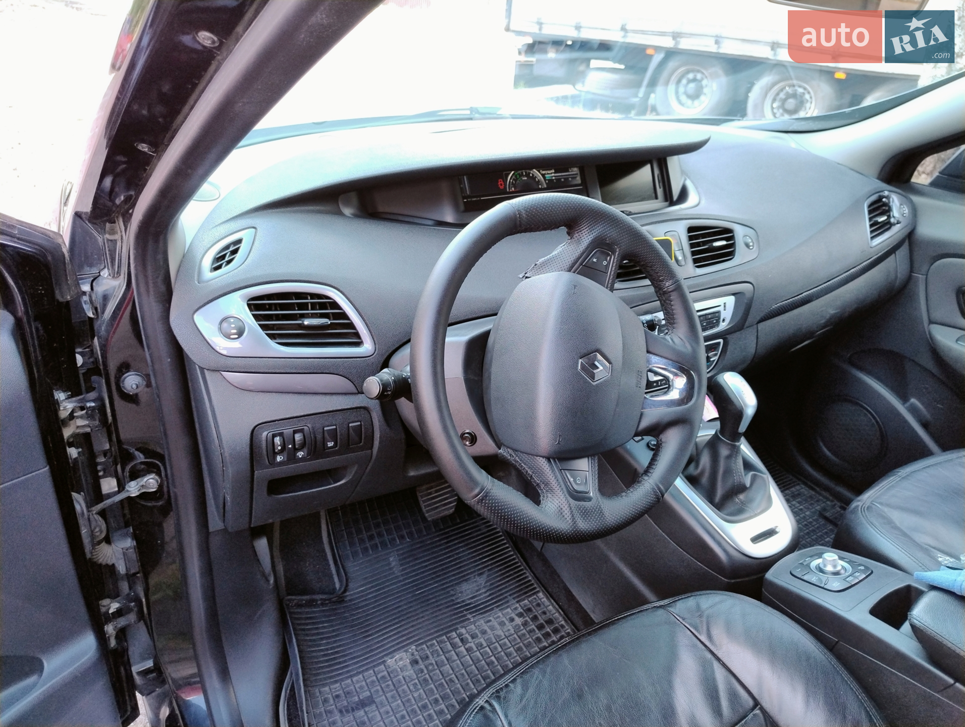2016 Renault Scenic - мініатюра 9