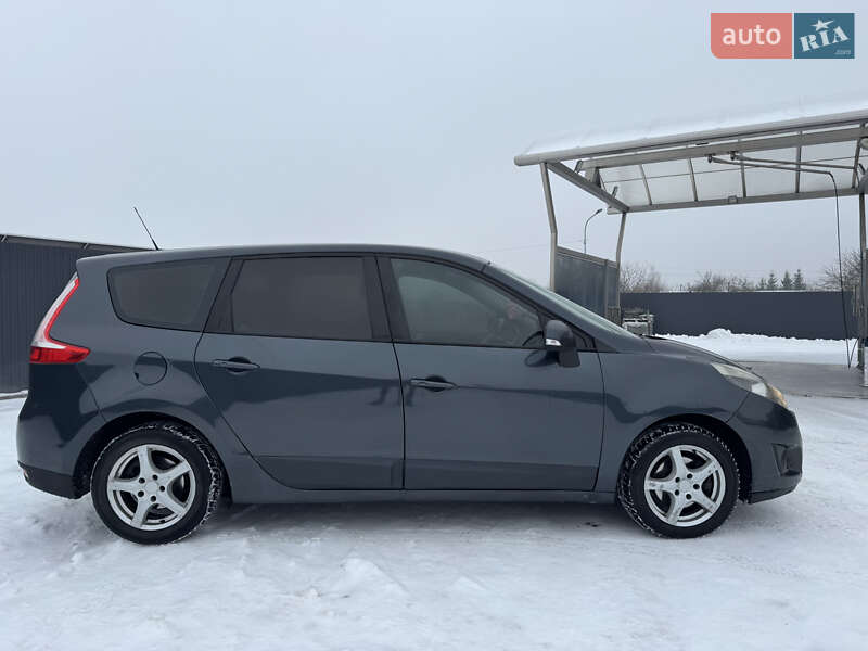 Минивэн Renault Scenic 2011 в Хмельницком