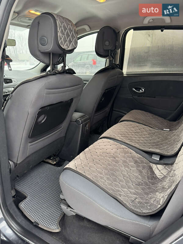 Минивэн Renault Scenic 2011 в Хмельницком
