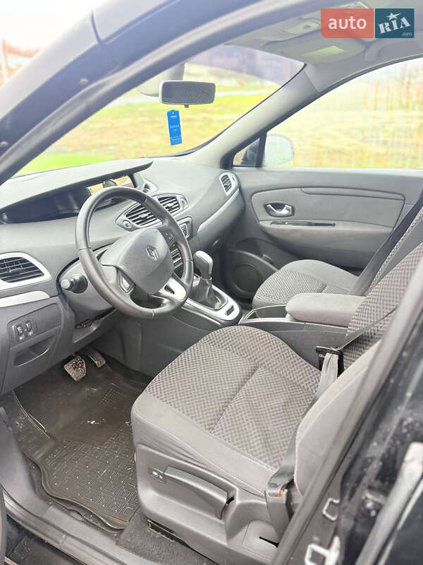 Минивэн Renault Scenic 2011 в Шостке