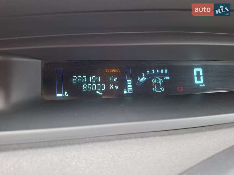 Минивэн Renault Scenic 2007 в Барышевке фото 26 Минивэн Renault Scenic 2007 в Барышевке