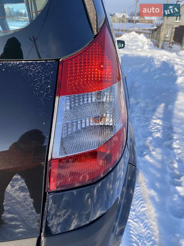 Минивэн Renault Scenic 2006 в Ровно фото 15 Минивэн Renault Scenic 2006 в Ровно