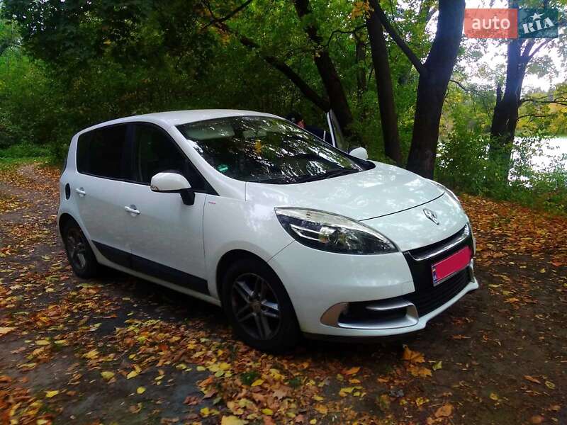 Минивэн Renault Scenic 2011 в Сумах фото 10 Минивэн Renault Scenic 2011 в Сумах