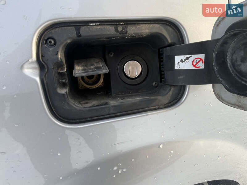 Минивэн Renault Scenic 2006 в Черновцах