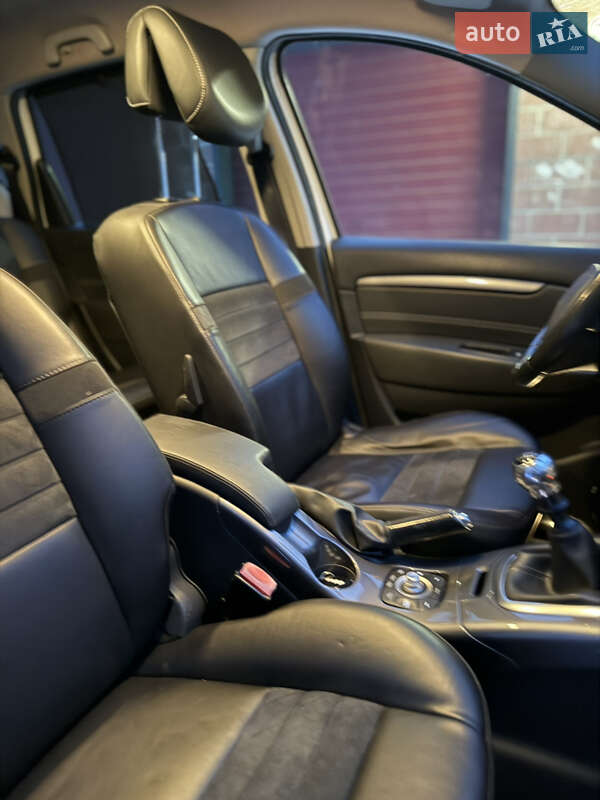 Минивэн Renault Scenic 2013 в Луцке