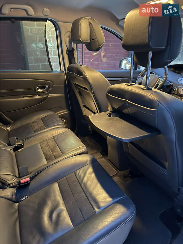 Минивэн Renault Scenic 2013 в Луцке