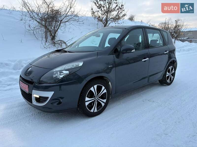 Минивэн Renault Scenic 2011 в Киверцах