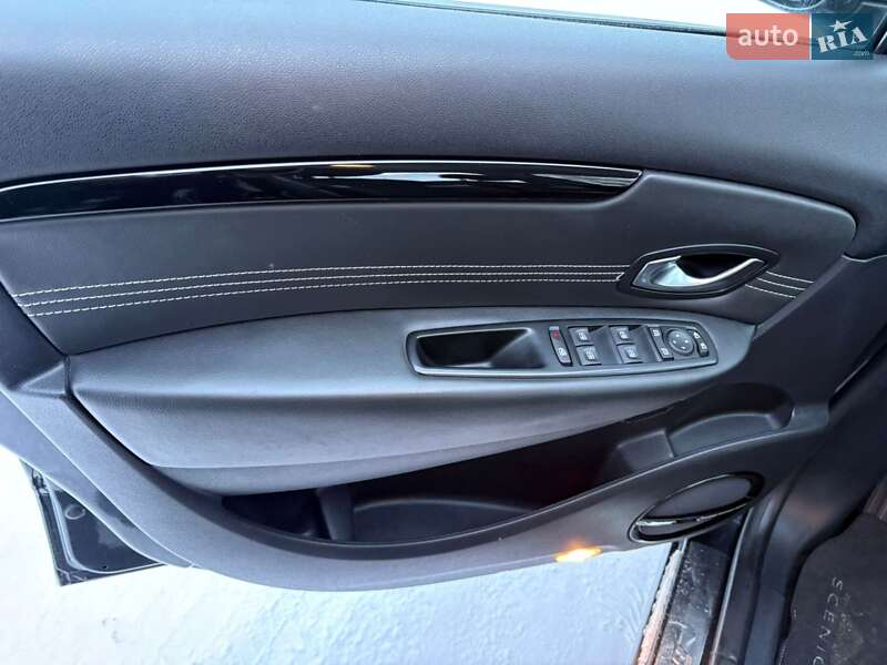 Минивэн Renault Scenic 2011 в Киверцах