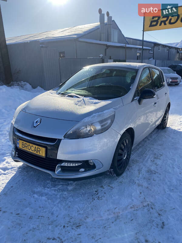 Renault Scenic 2012