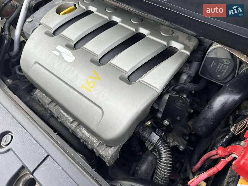 Минивэн Renault Scenic 2006 в Виннице