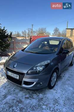 Мінівен Renault Scenic 2010 в Борисполі