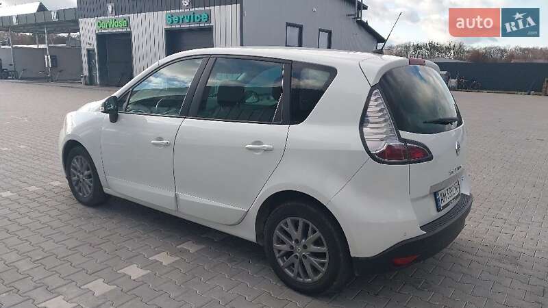 Минивэн Renault Scenic 2013 в Луцке