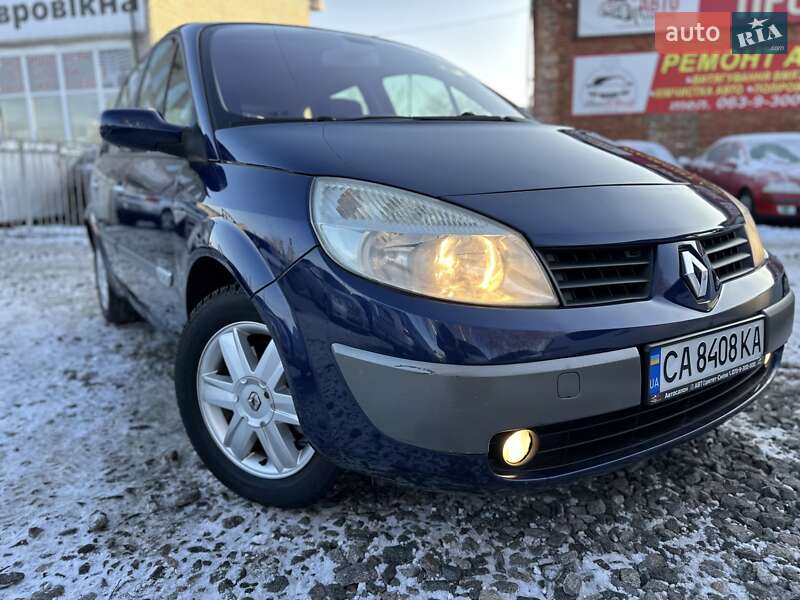 Минивэн Renault Scenic 2004 в Смеле