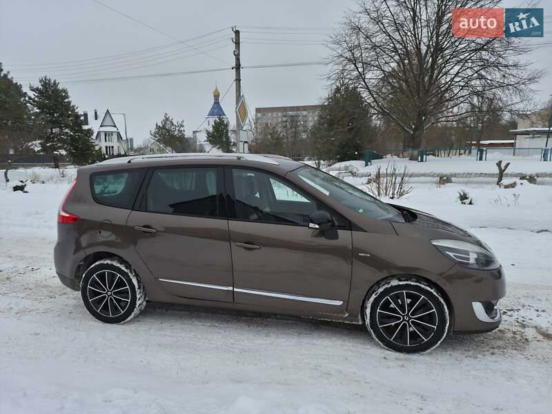 Минивэн Renault Scenic 2014 в Вараше фото 11 Минивэн Renault Scenic 2014 в Вараше
