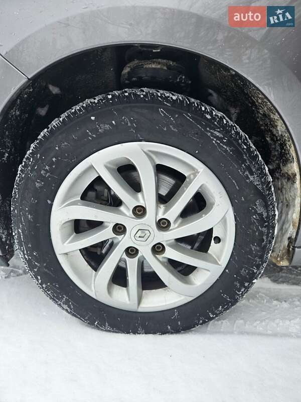 Минивэн Renault Scenic 2014 в Любешове фото 26 Минивэн Renault Scenic 2014 в Любешове