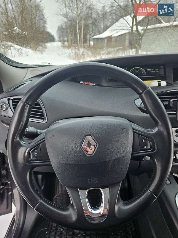 Минивэн Renault Scenic 2014 в Любешове фото 31 Минивэн Renault Scenic 2014 в Любешове