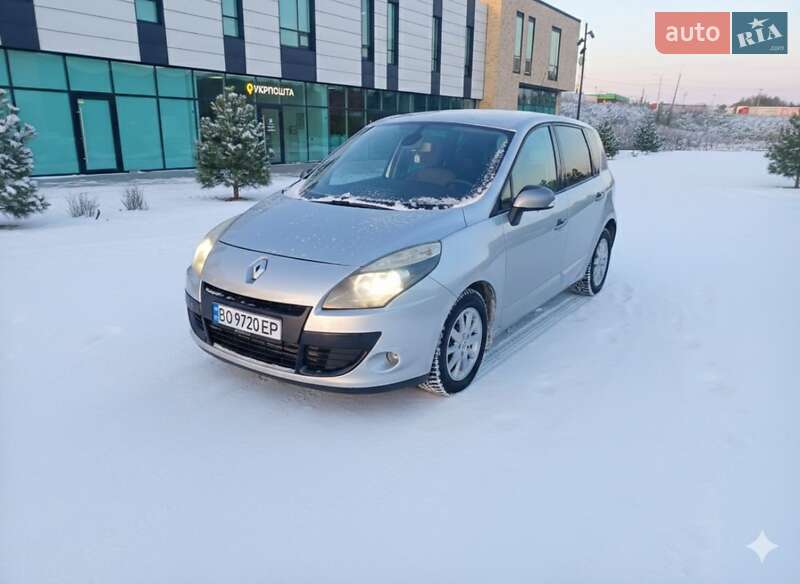 Минивэн Renault Scenic 2011 в Хмельницком