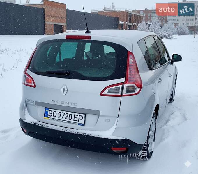 Минивэн Renault Scenic 2011 в Хмельницком