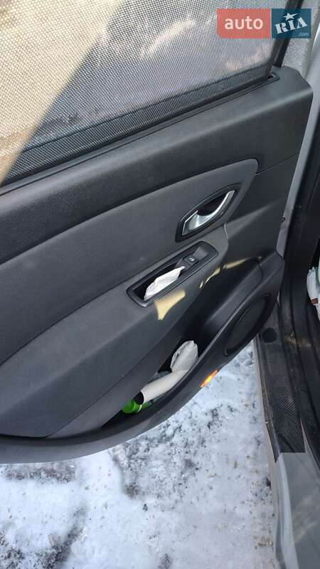 Минивэн Renault Scenic 2009 в Черкассах фото 13 Минивэн Renault Scenic 2009 в Черкассах