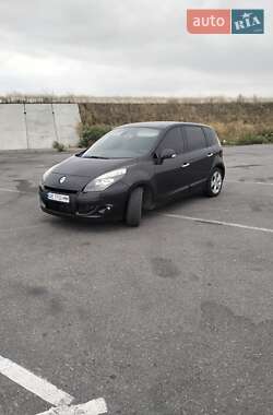 Минивэн Renault Scenic 2010 в Днепре