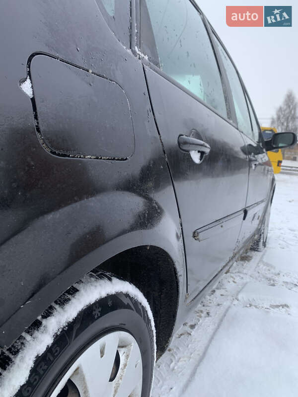 Минивэн Renault Scenic 2008 в Остроге