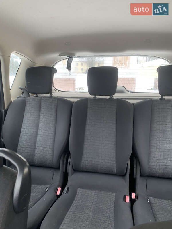 Минивэн Renault Scenic 2008 в Остроге