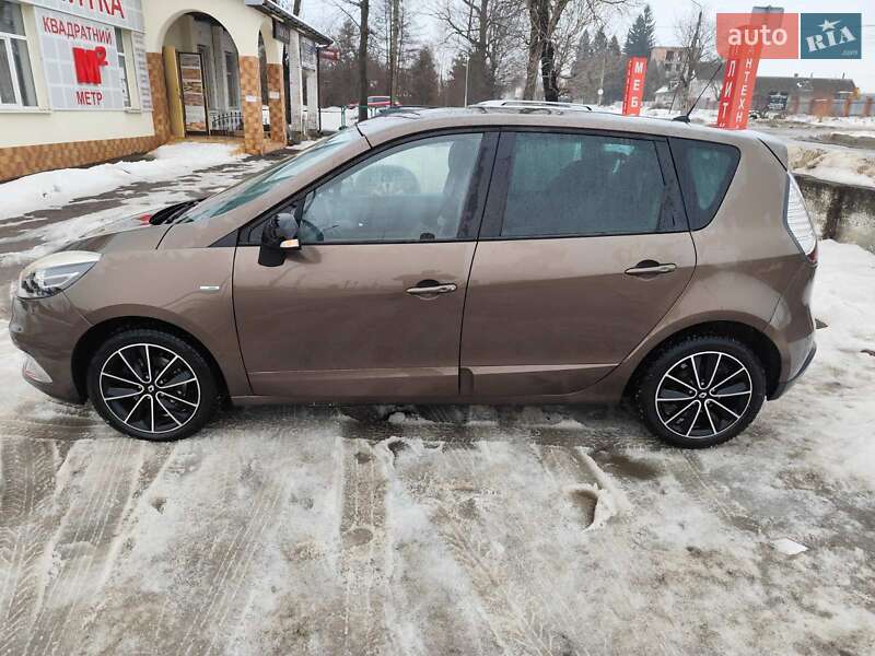 Минивэн Renault Scenic 2012 в Дрогобыче