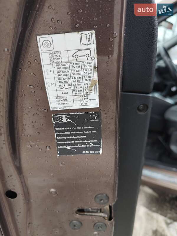 Минивэн Renault Scenic 2012 в Дрогобыче