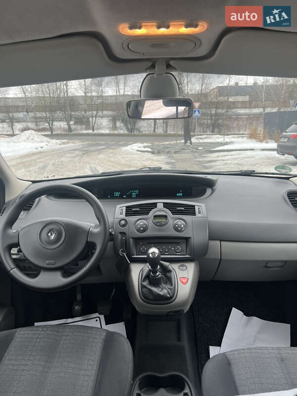 Минивэн Renault Scenic 2007 в Луцке
