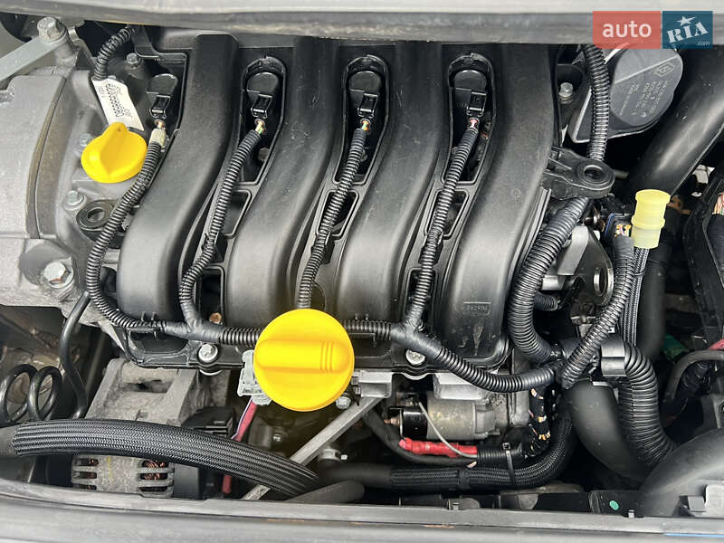 Минивэн Renault Scenic 2007 в Луцке