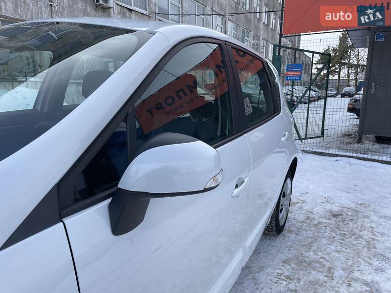 Минивэн Renault Scenic 2014 в Сумах фото 62 Минивэн Renault Scenic 2014 в Сумах