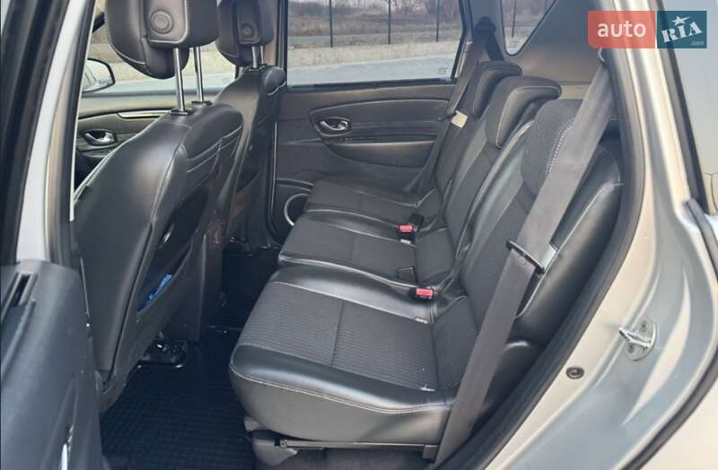Минивэн Renault Scenic 2011 в Дубно фото 11 Минивэн Renault Scenic 2011 в Дубно
