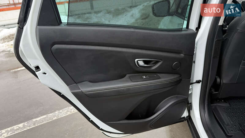 Минивэн Renault Scenic 2020 в Киеве фото 43 Минивэн Renault Scenic 2020 в Киеве