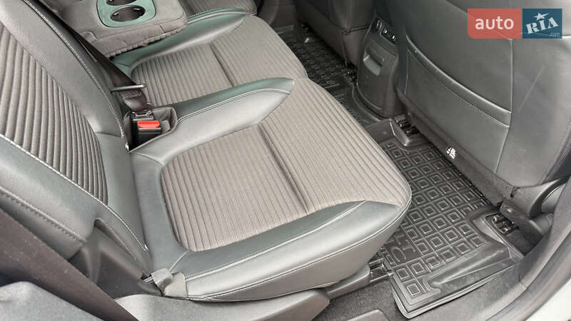 Минивэн Renault Scenic 2020 в Киеве фото 57 Минивэн Renault Scenic 2020 в Киеве