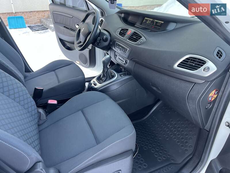 Минивэн Renault Scenic 2010 в Радивилове фото 74 Минивэн Renault Scenic 2010 в Радивилове