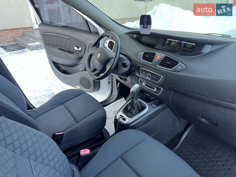 Минивэн Renault Scenic 2010 в Радивилове фото 78 Минивэн Renault Scenic 2010 в Радивилове