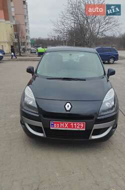 Минивэн Renault Scenic 2012 в Полтаве