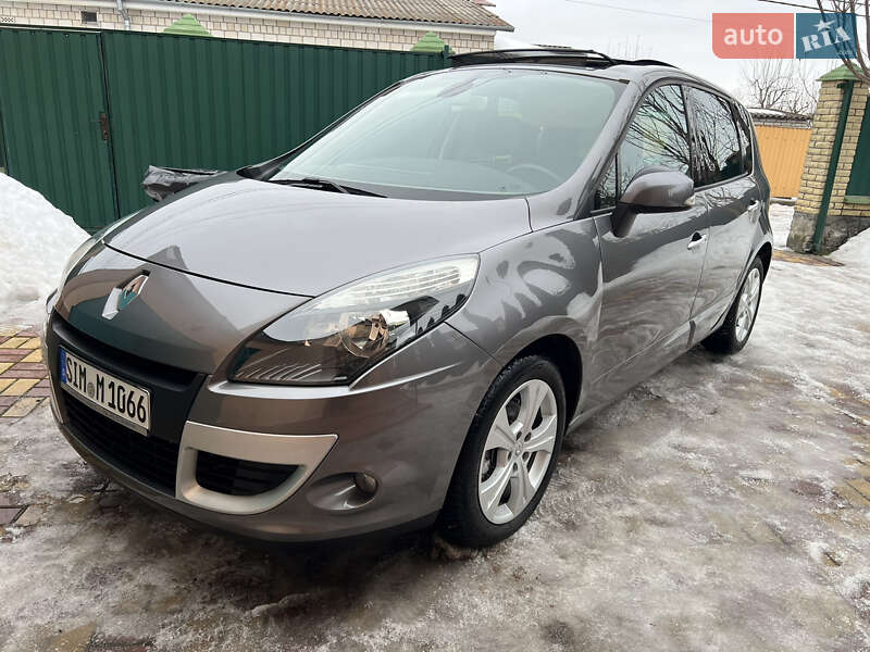 Минивэн Renault Scenic 2010 в Виннице
