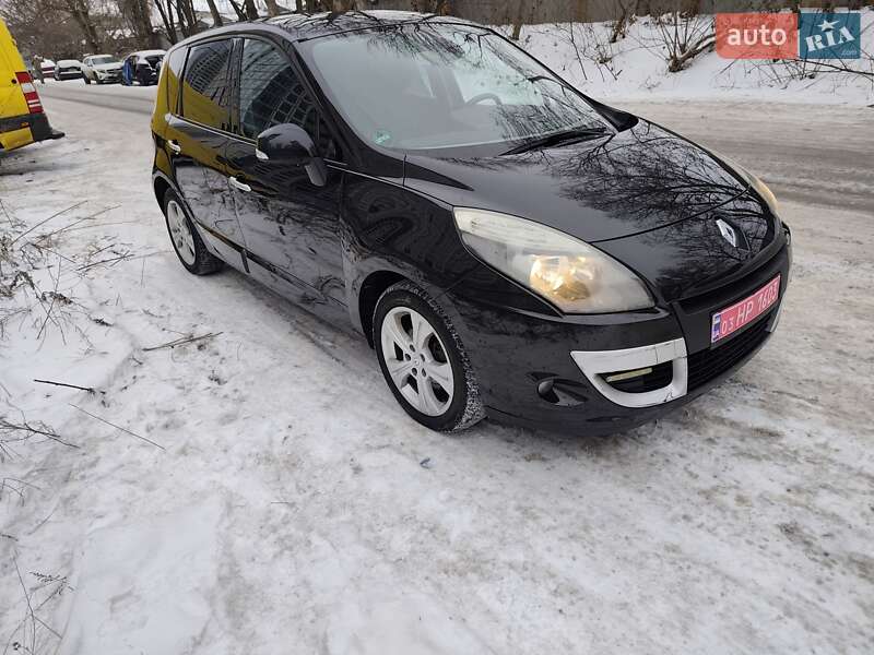 Минивэн Renault Scenic 2010 в Киеве