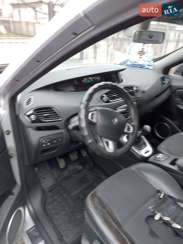Минивэн Renault Scenic 2012 в Бершади фото 4 Минивэн Renault Scenic 2012 в Бершади