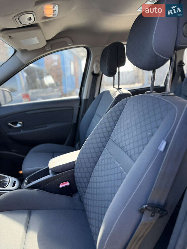 Минивэн Renault Scenic 2010 в Сумах фото 7 Минивэн Renault Scenic 2010 в Сумах