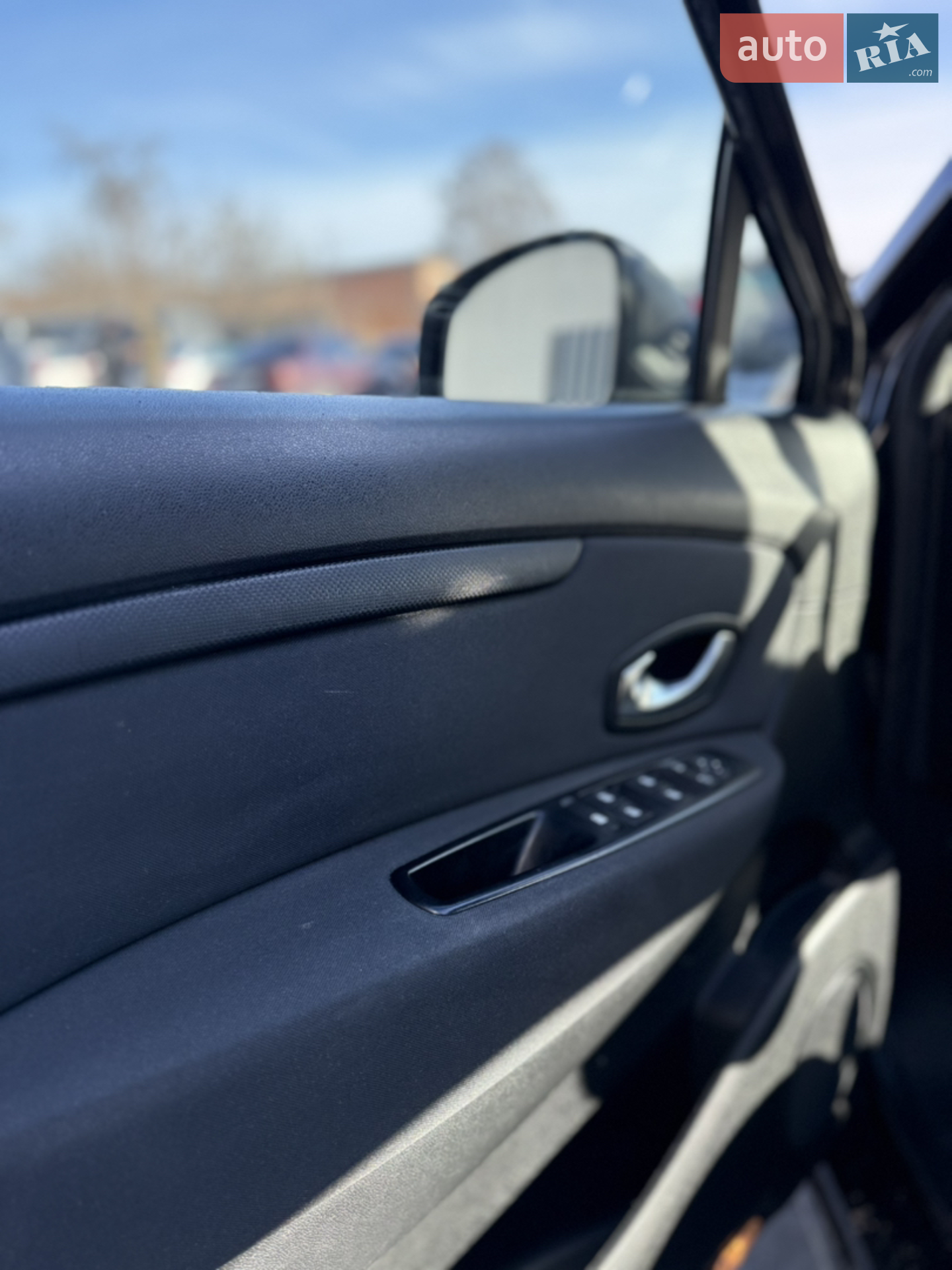2010 Renault Scenic - мініатюра 41